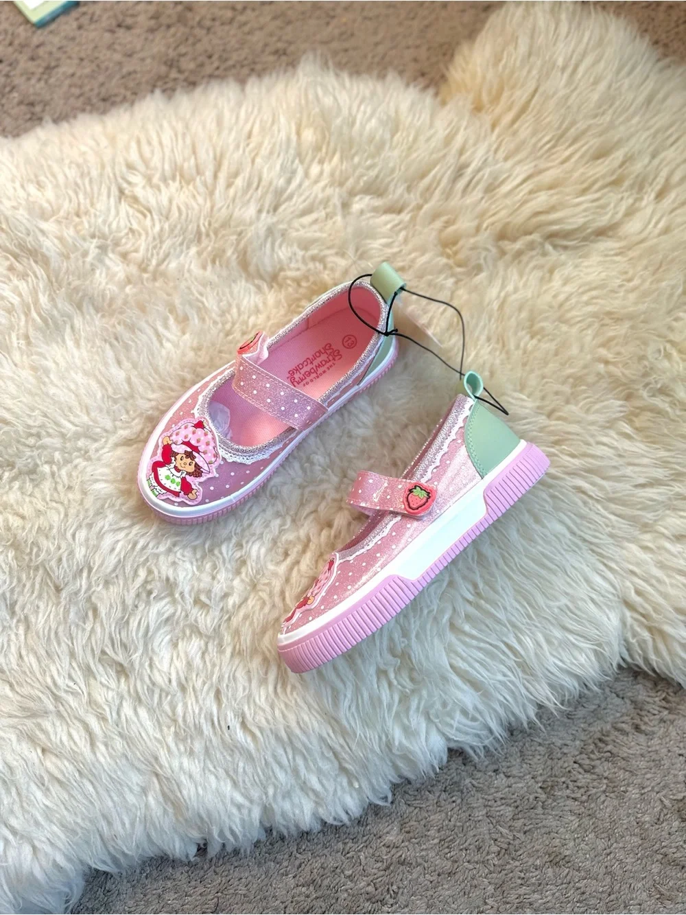 Girls Strawberry Shortcake Pink Mary Jane Shoes Size 13